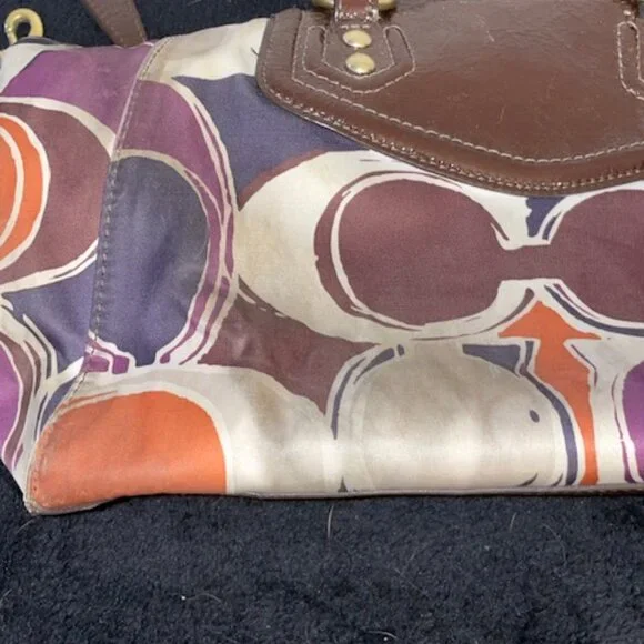 Coach Shoulder Purse - Picture 3 of 9